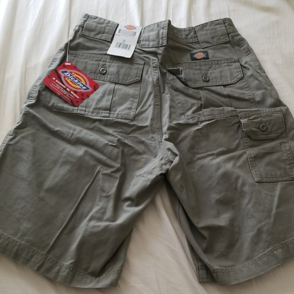 New Dickies Shorts - Picture 2 of 7